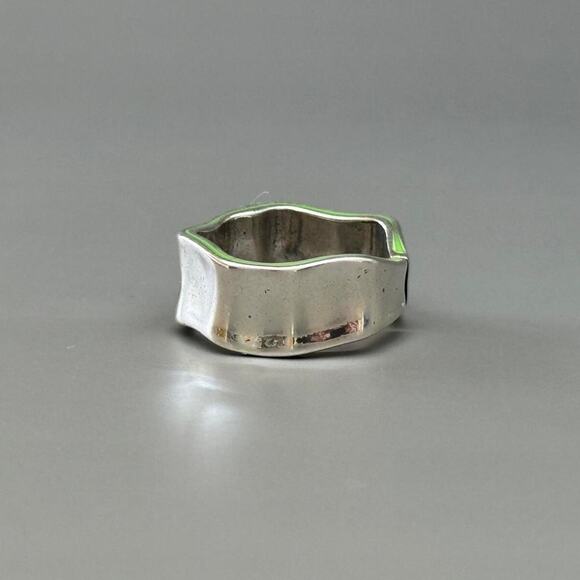 925 Sterling Silver Adjustable Ring – Size 8 Open Band, Minimalist Design - Picture 4 of 5